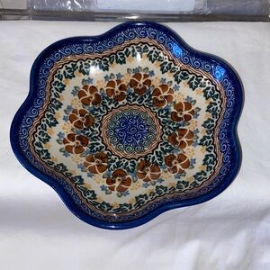 New unikat floral Polish Pottery Scalloped Bowl dish